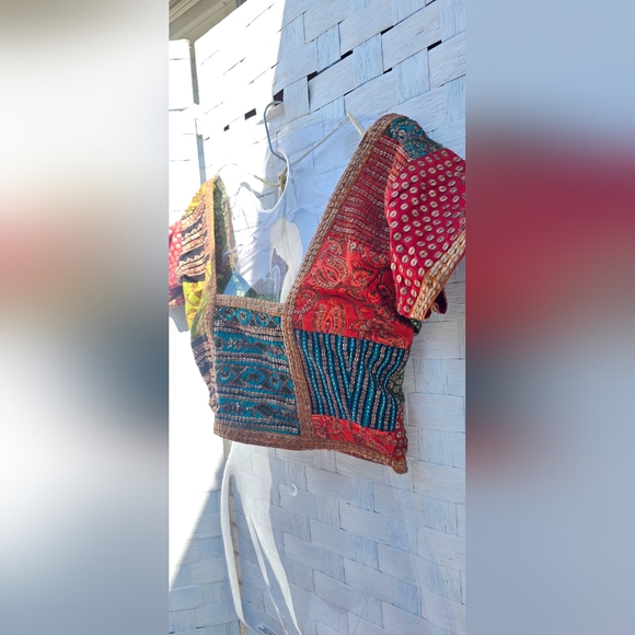 Colorful Patchwork Crop Top - Picture 5 of 7